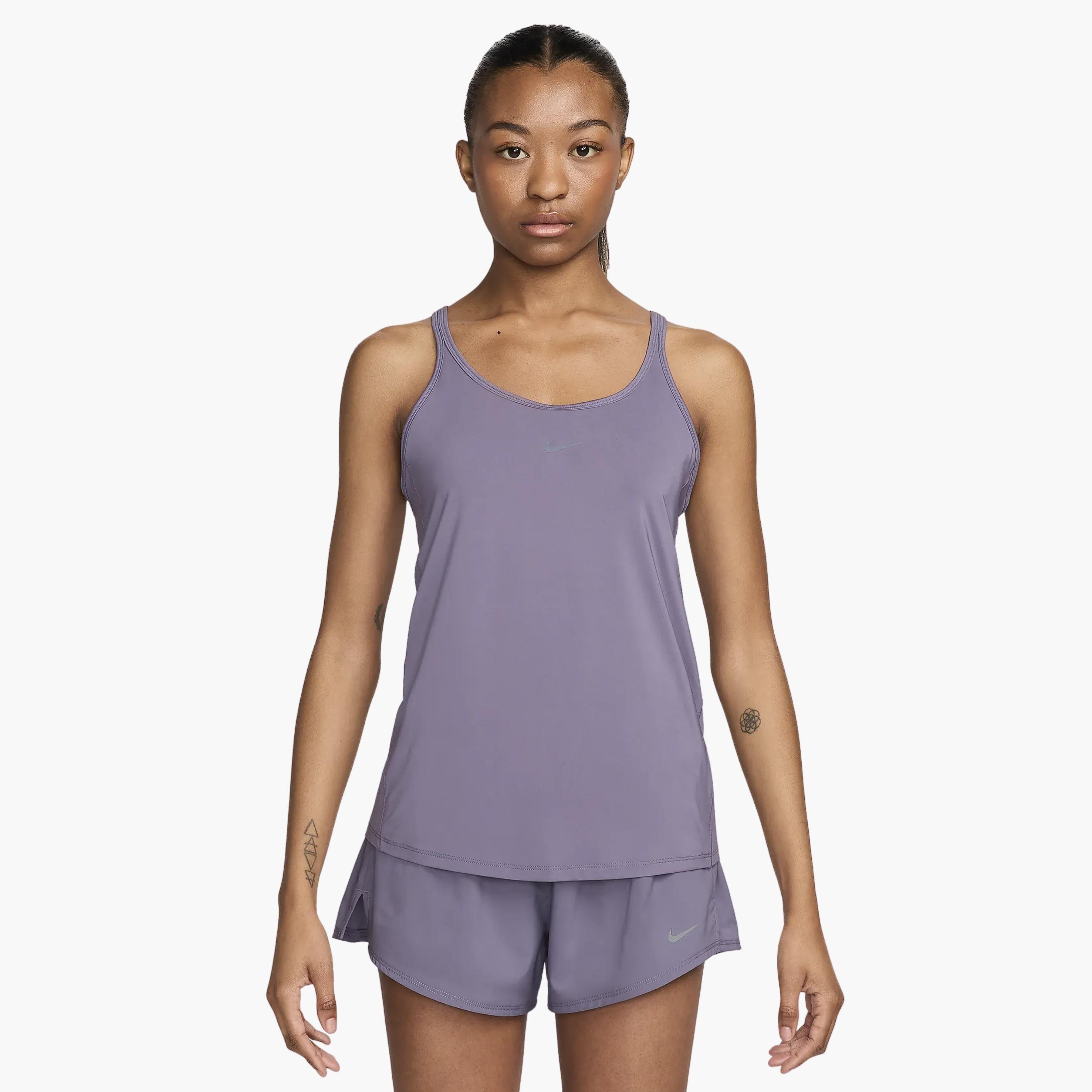 Nike Dri-FIT Spor Atlet