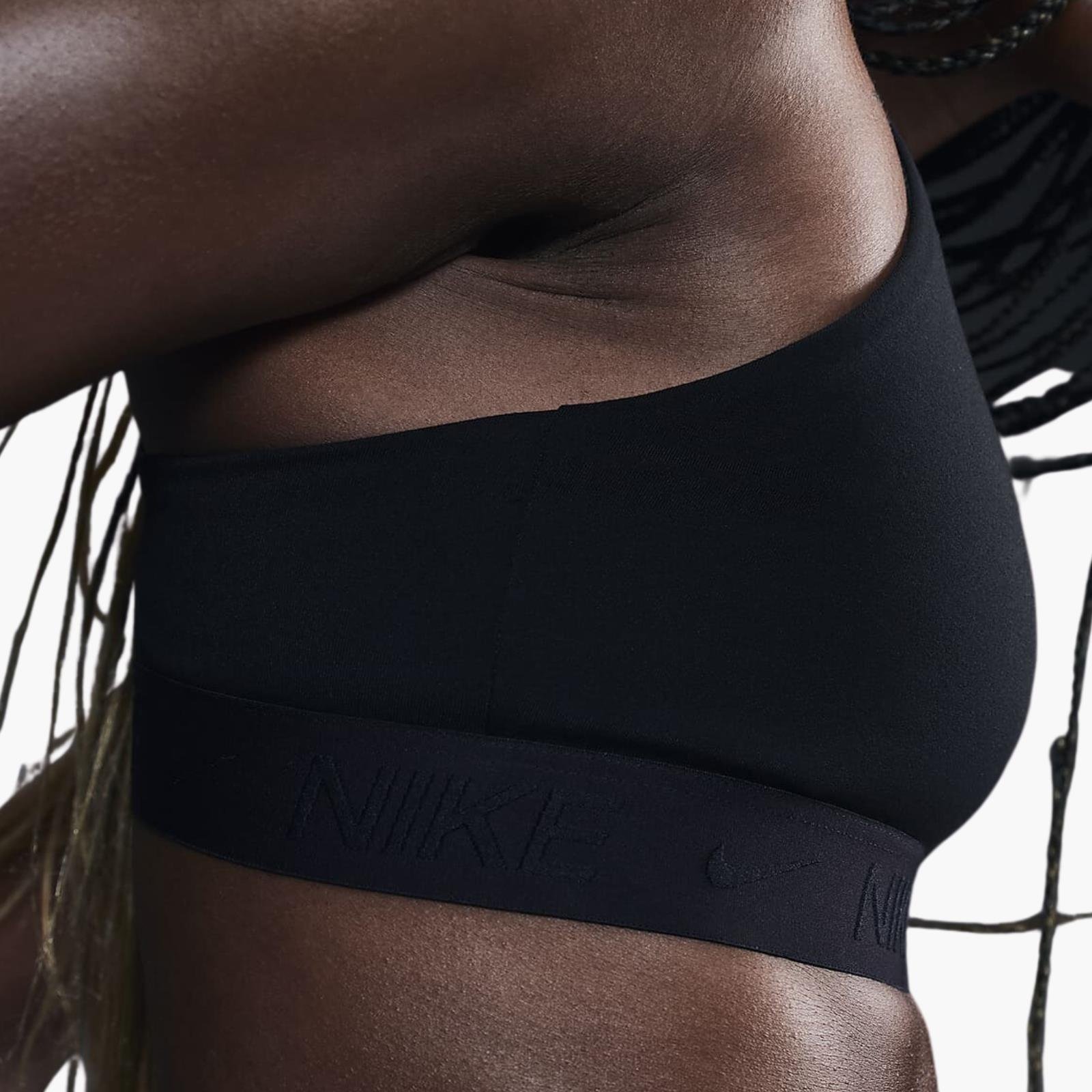 Nike Indy Hafif Destek Dolgulu Ayarlanabilir Spor Sütyeni