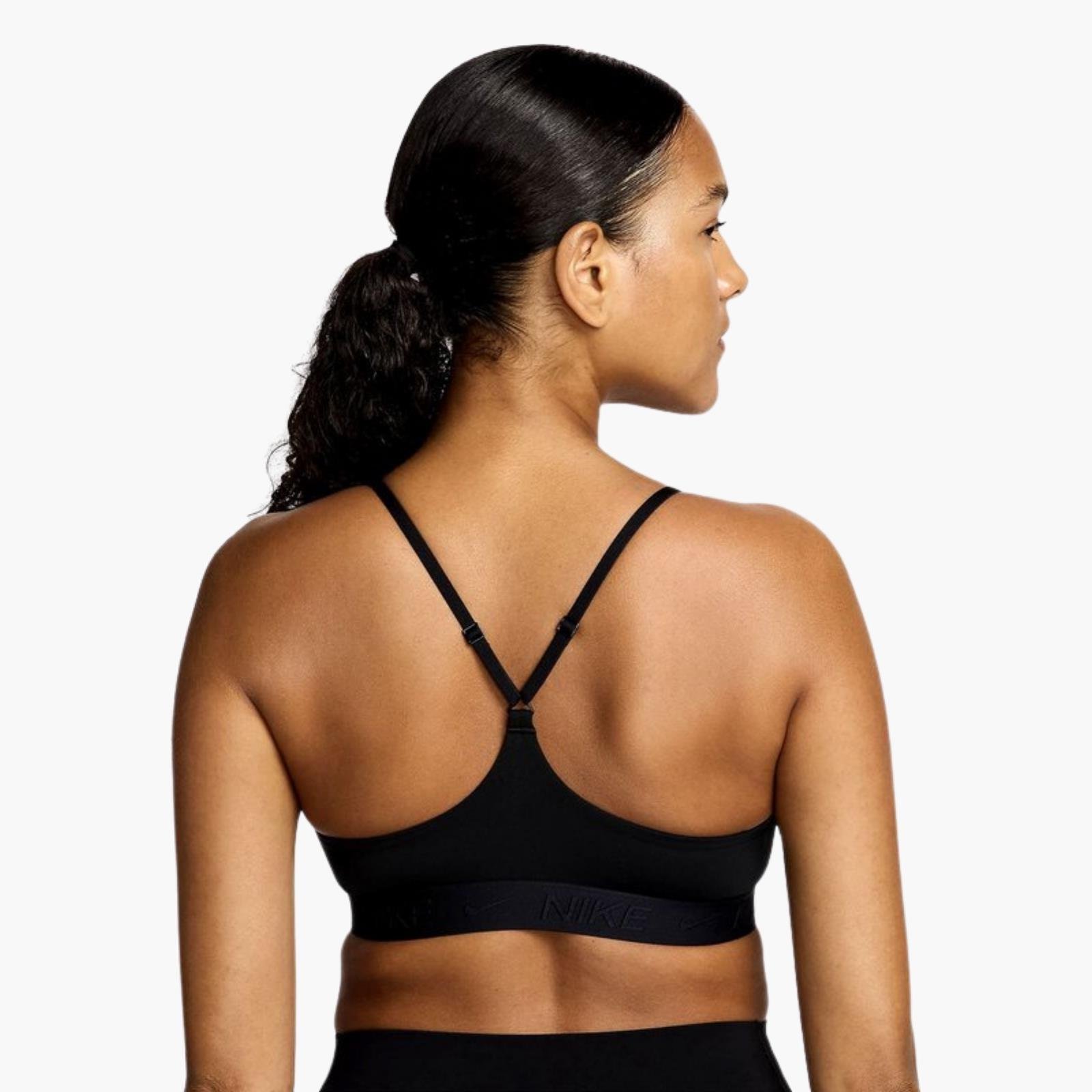 Nike Indy Hafif Destek Dolgulu Ayarlanabilir Spor Sütyeni