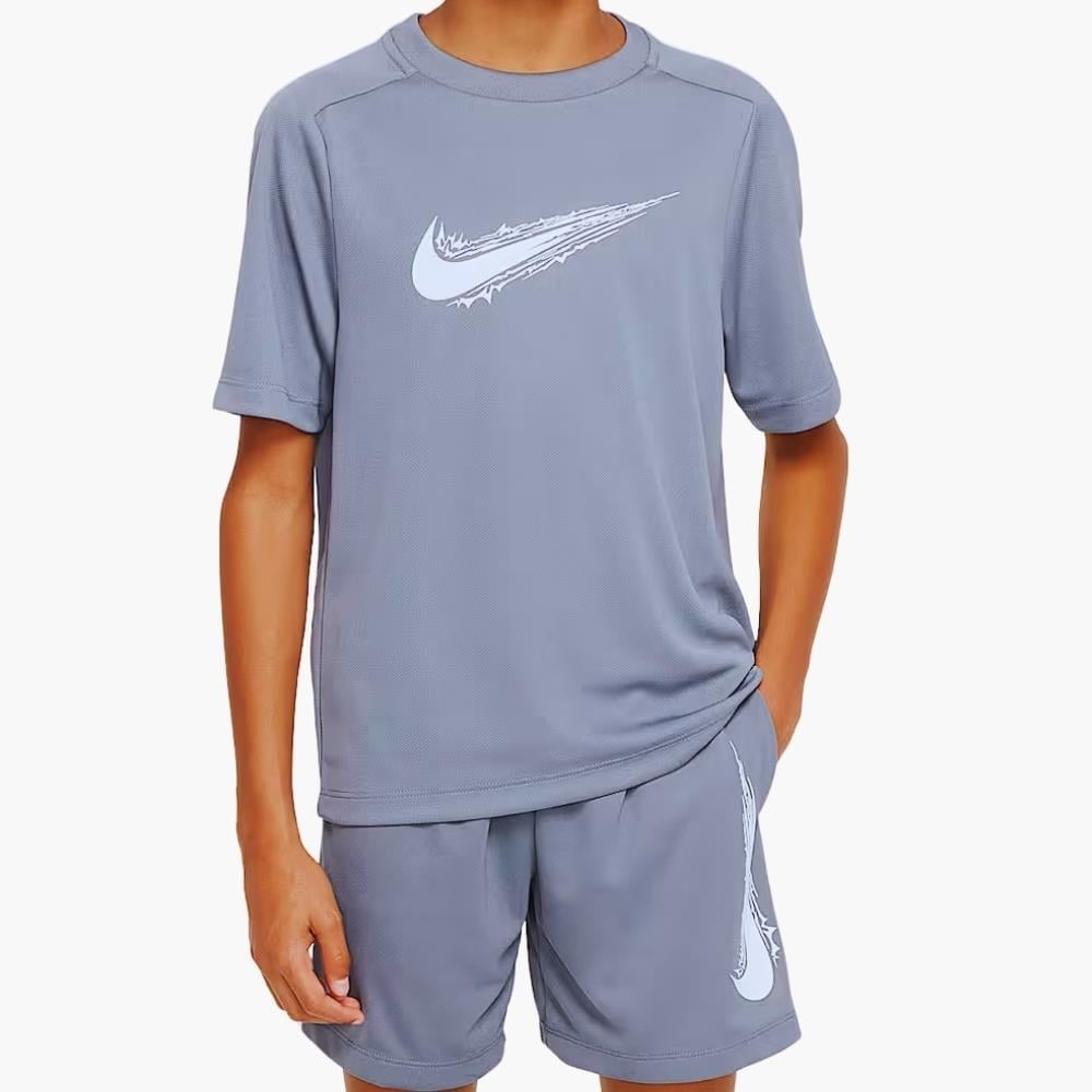 Nike Multi Dri-FIT Genç Çocuk T-Shirt - Açık Mavi