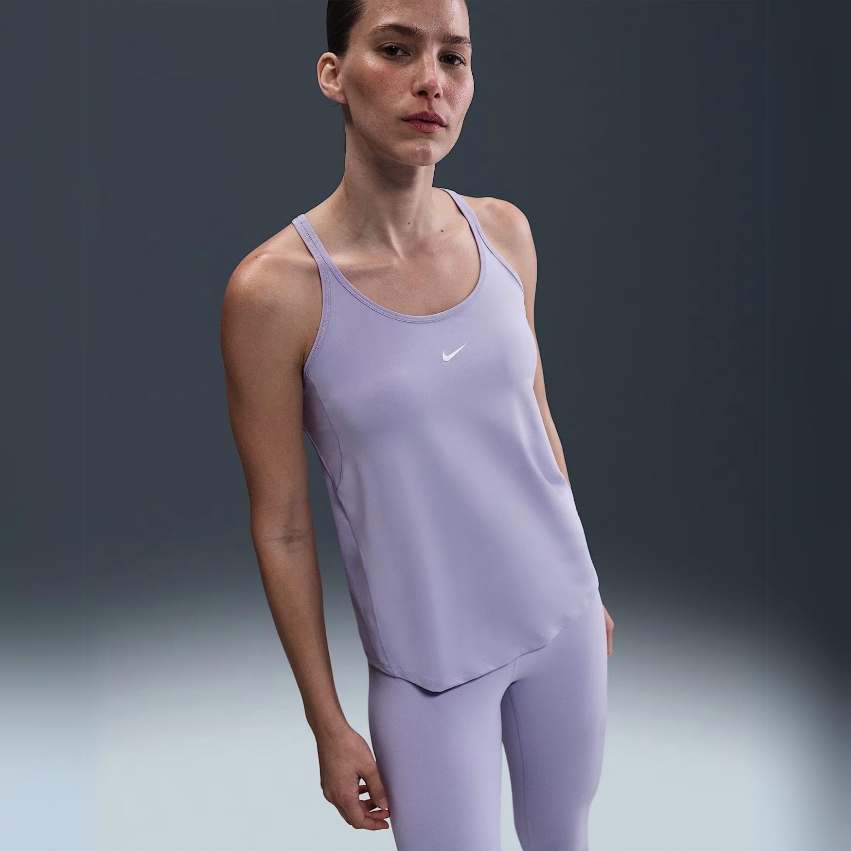 Nike One Classic Dri-FIT İnce Askılı Spor Atleti - Lila