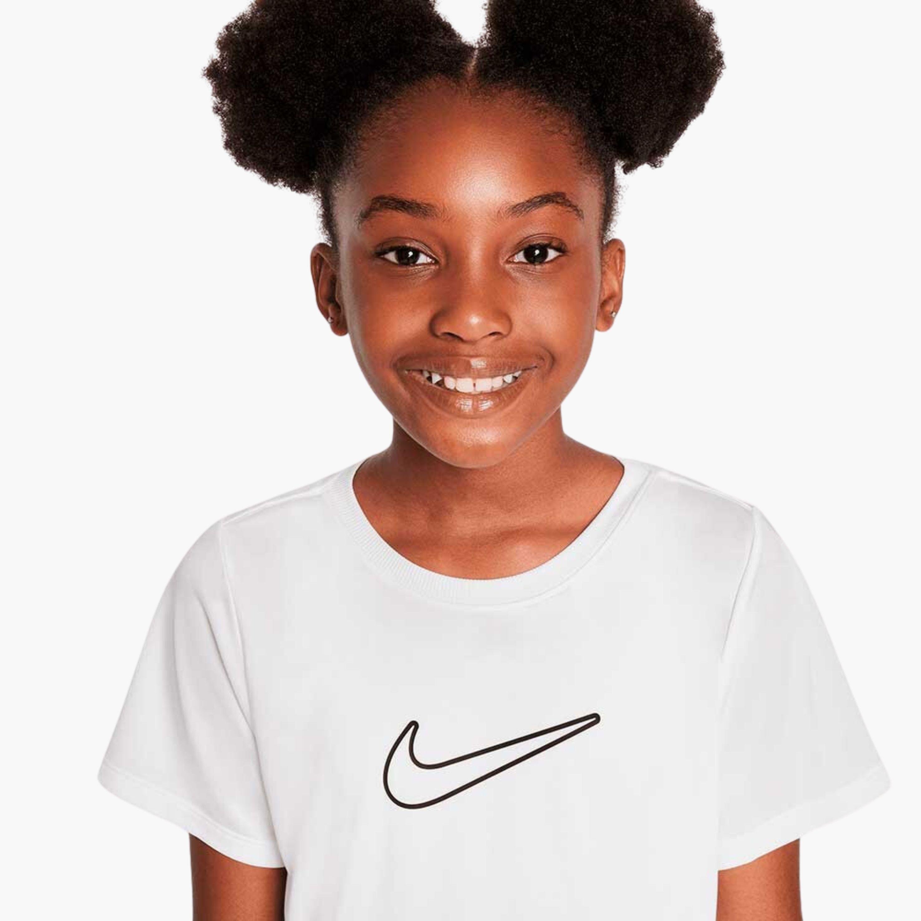 Nike One Dri-FIT Fitted Genç Kız Antrenman T-Shirt