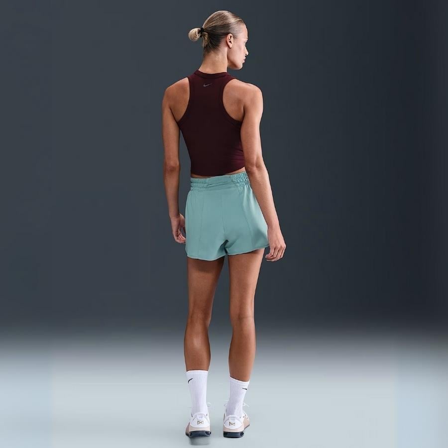 Nike One Dri-FIT Yüksek Bel 8 cm 2'si 1 Arada Şort 