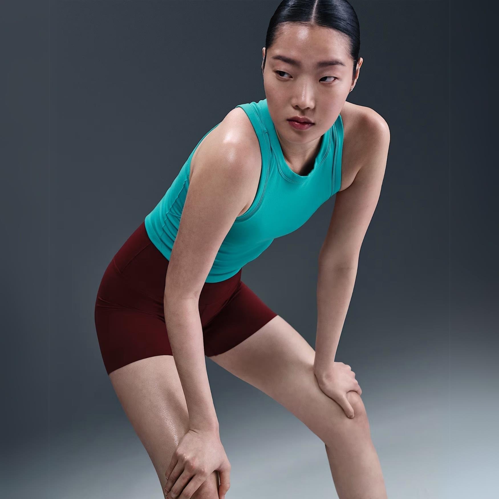 Nike One Fitted Dri-FIT Crop Atlet - Camgöbeği