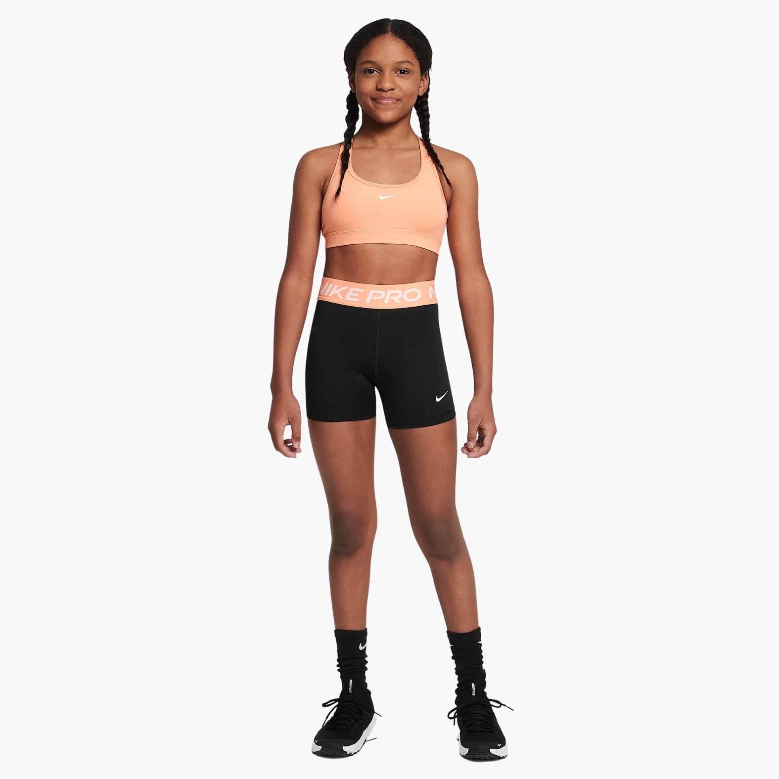Nike Pro Dri-FIT 3'ü 1 Arada 8 cm Genç Kız Şortu - Siyah