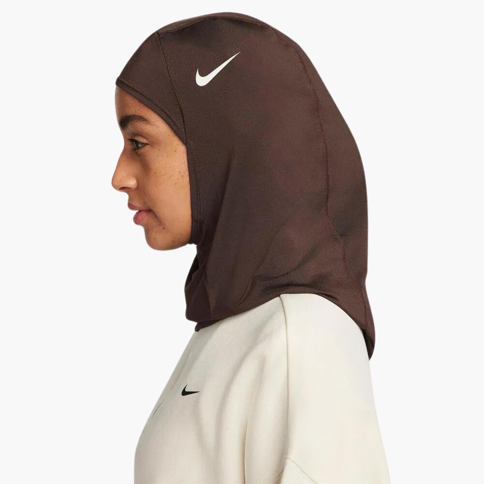 Nike Pro Hijab 2.0 Kadın Sporcu Başörtüsü - Kahverengi
