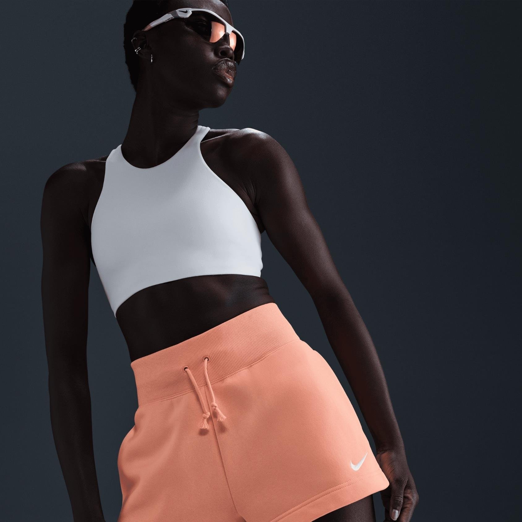 Nike Sportswear Phoenix Fleece Yüksel Belli Bol Şort - Somon