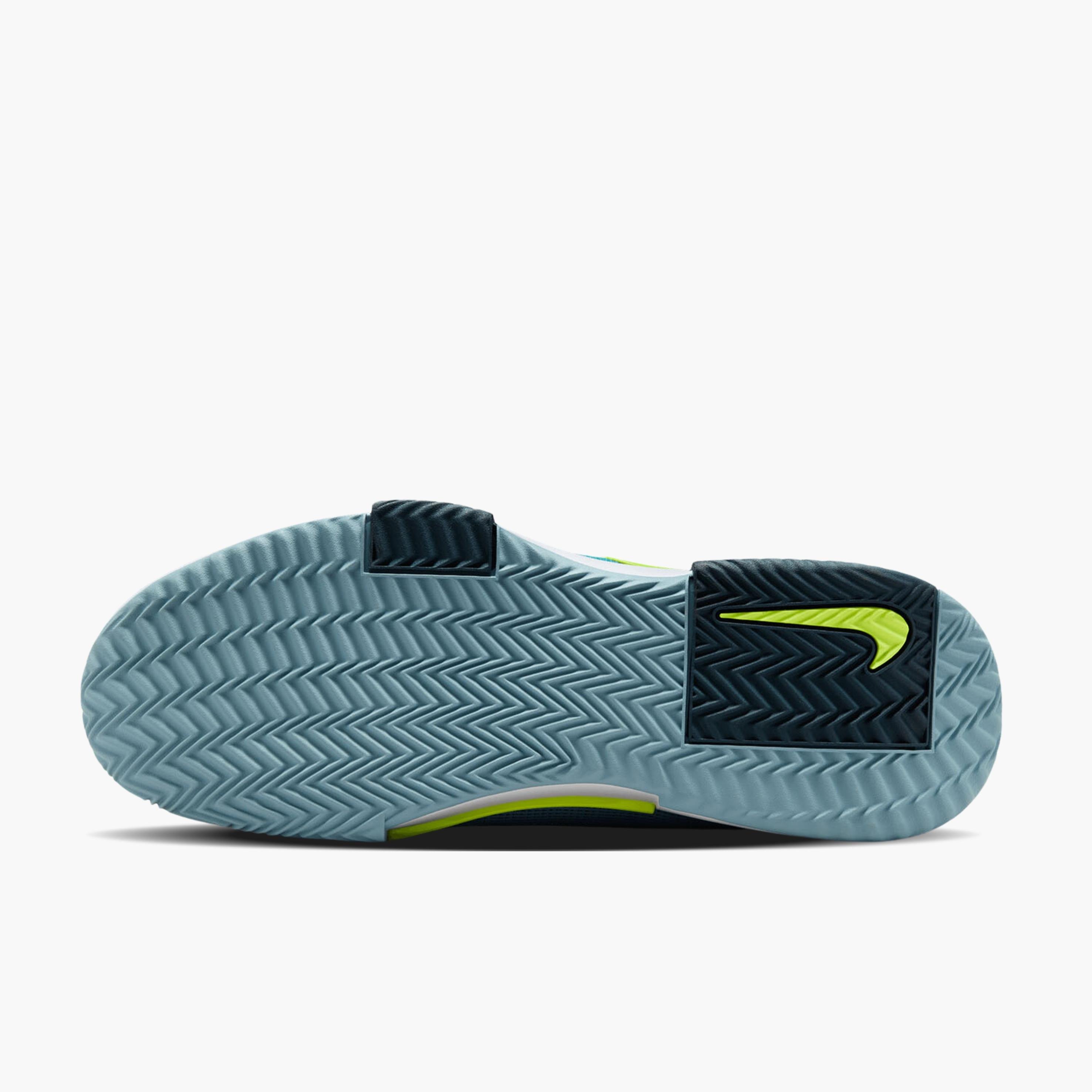 Nike Zoom GP Challenge 1 Toprak Kort Tenis Ayakkabısı