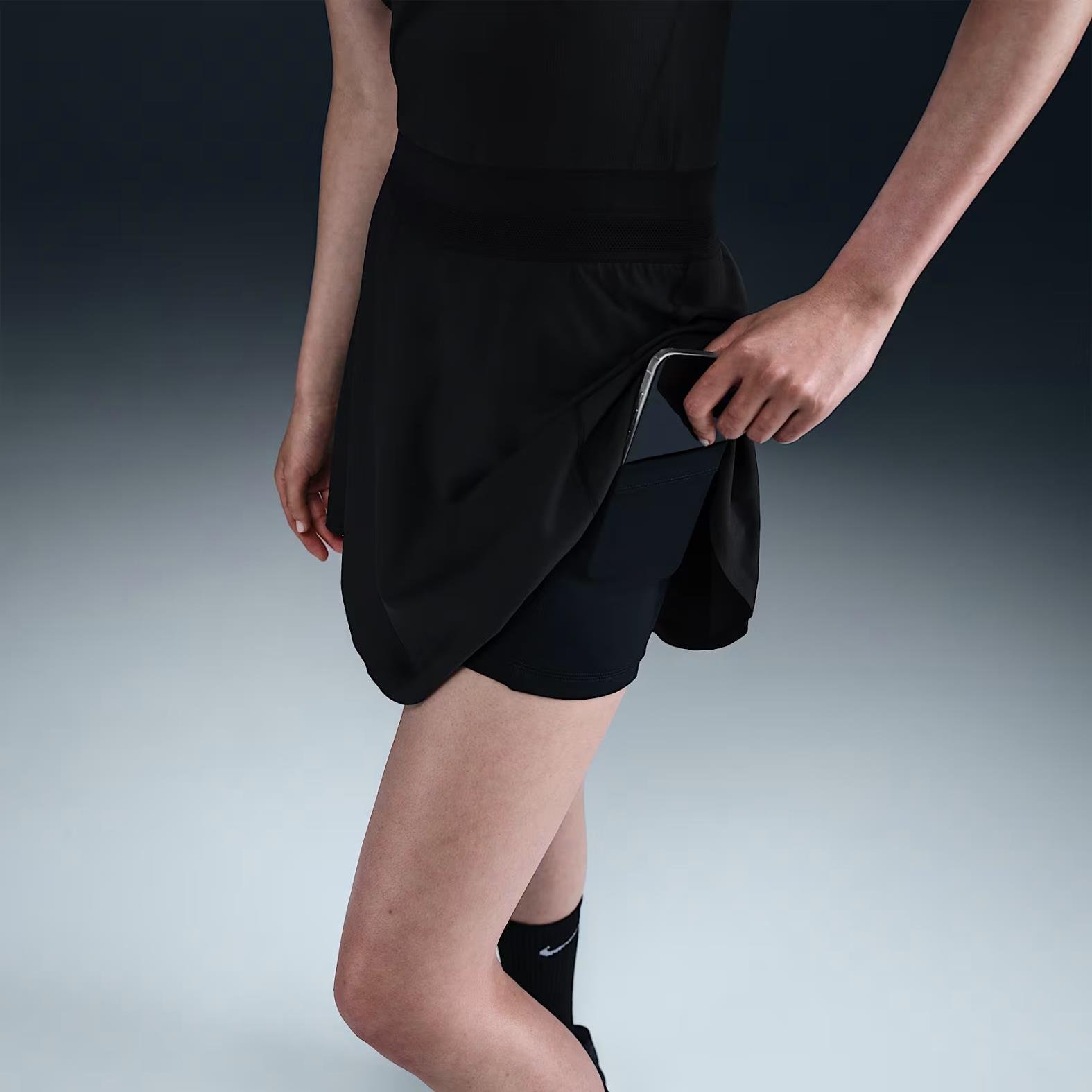 NikeCourt Ace Advantage Dri-FIT Tenis Eteği - Siyah