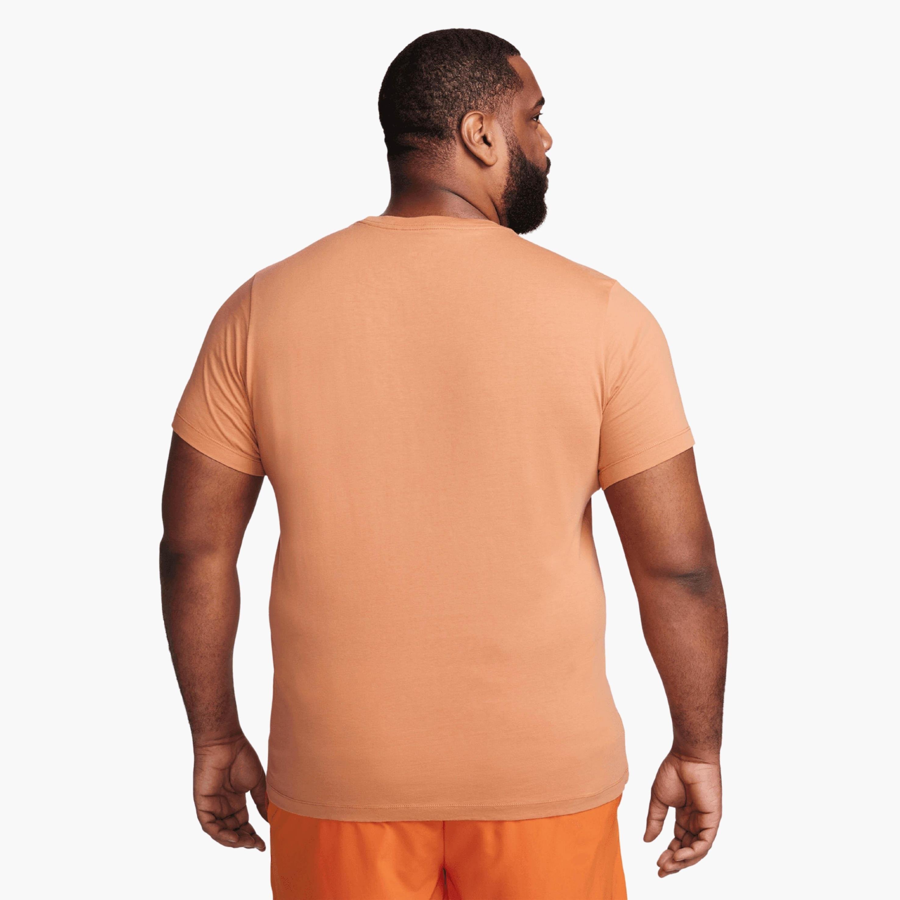 NikeCourt Dri-FIT Erkek Baskılı T-Shirt