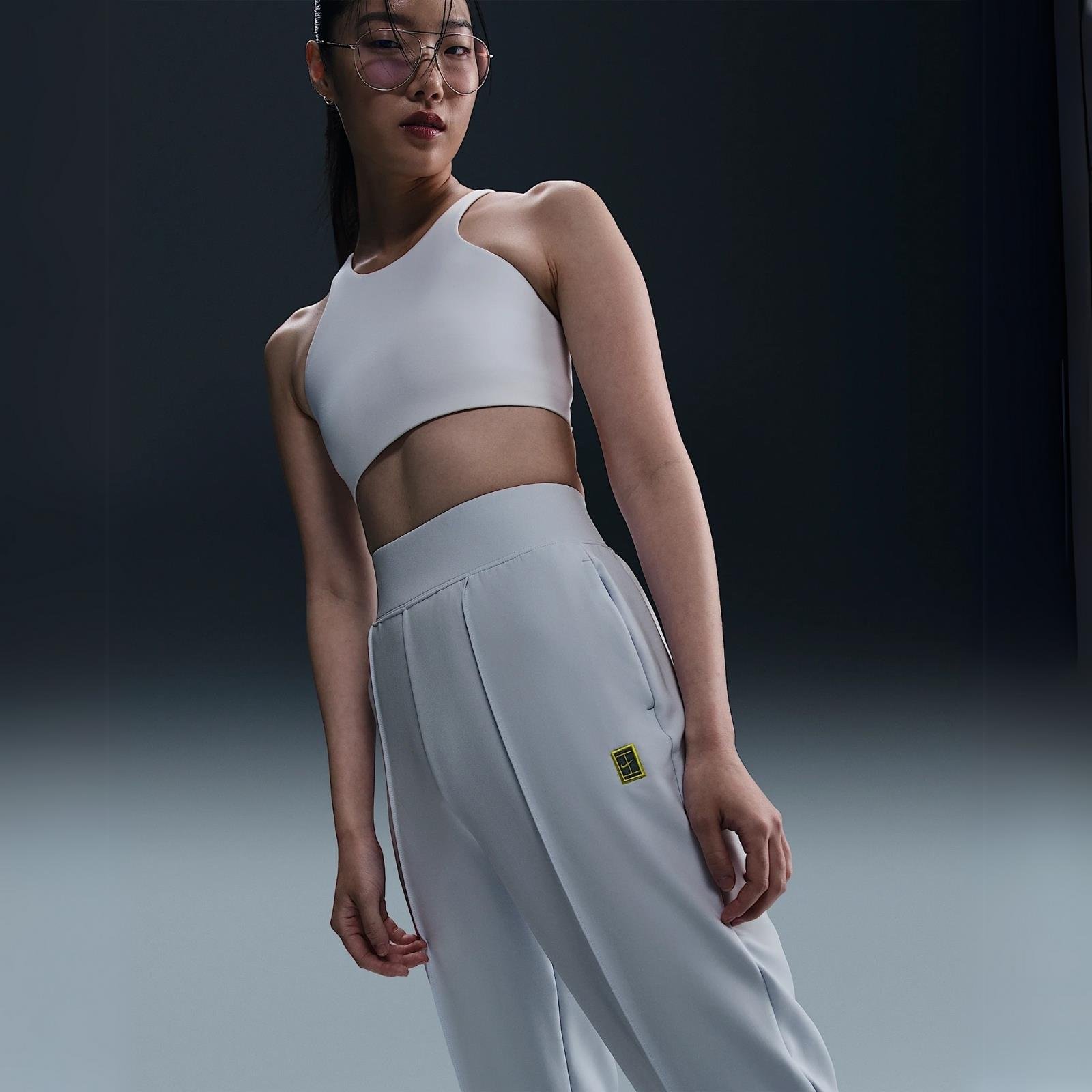 NikeCourt Dri-Fit Kadın Eşofman Altı