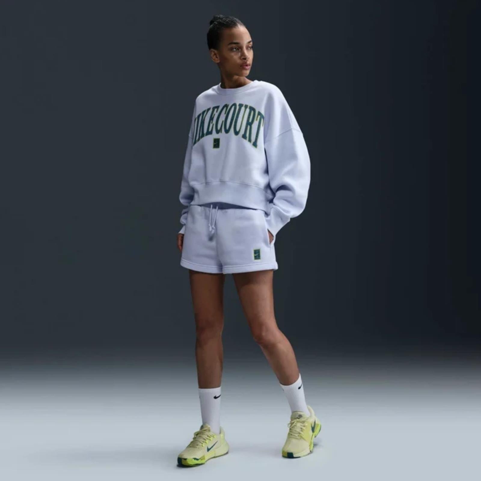 NikeCourt Phoenix Yüksek Bel Bol Şort - Mavi