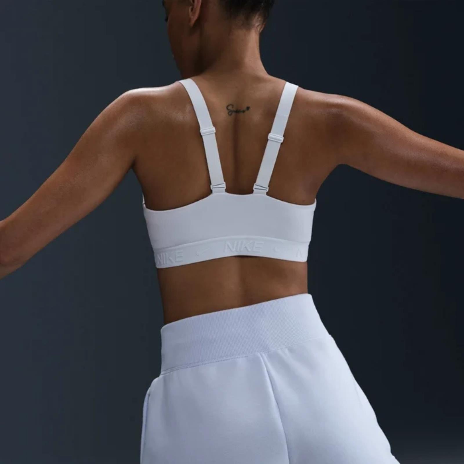 NikeCourt Phoenix Yüksek Bel Bol Şort - Mavi