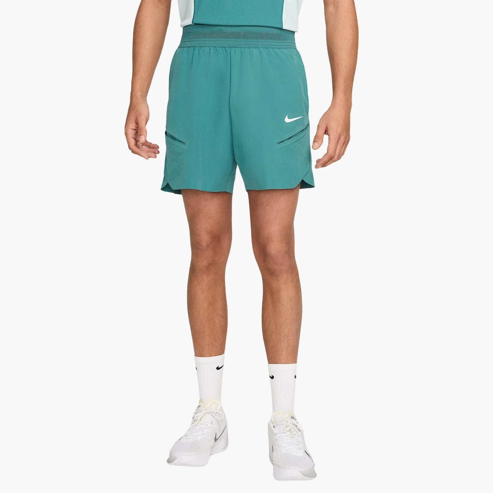 NikeCourt Slam Dri-FIT 15 cm Tenis Şortu