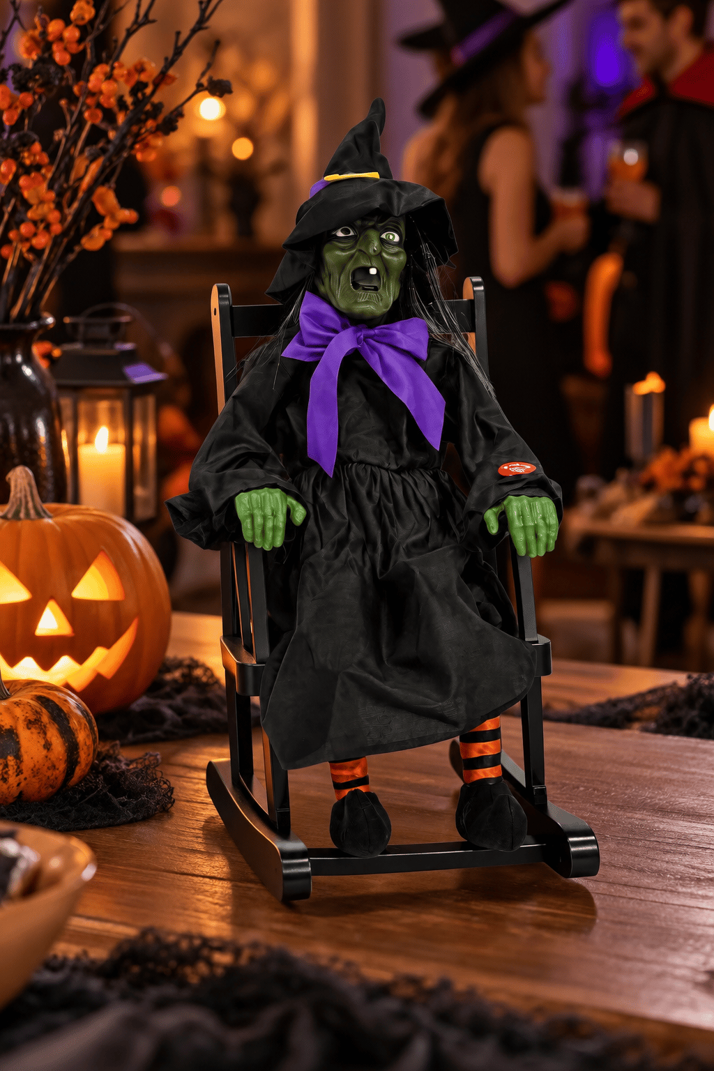 Halloween 44 cm Sesli Sallanan Cadı Dekoru Sandalyeli