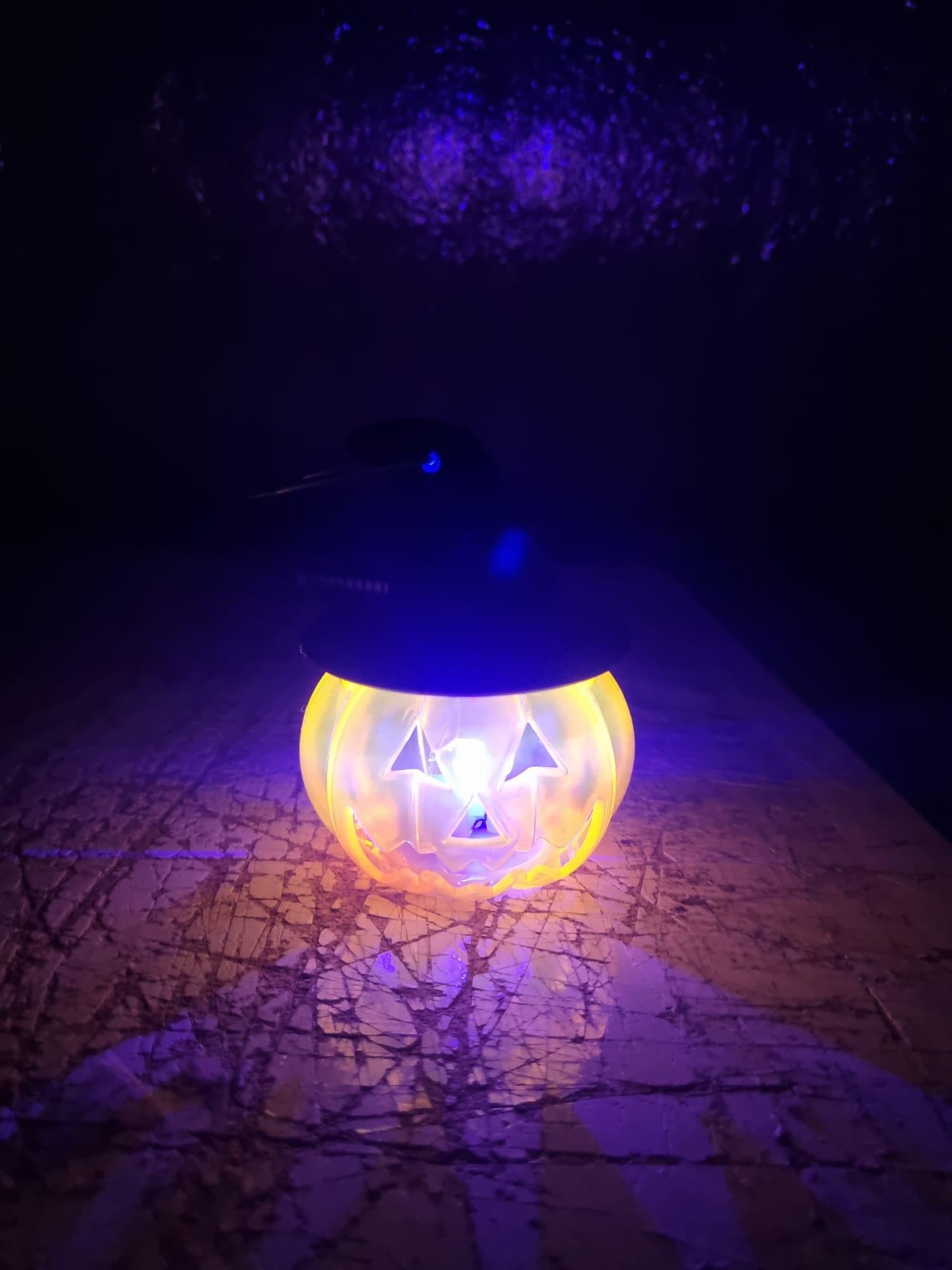 Halloween Cadılar Bayramı Işıklı Şapkalı Balkabağı 10x7cm Parti Dekorasyonu Pilli
