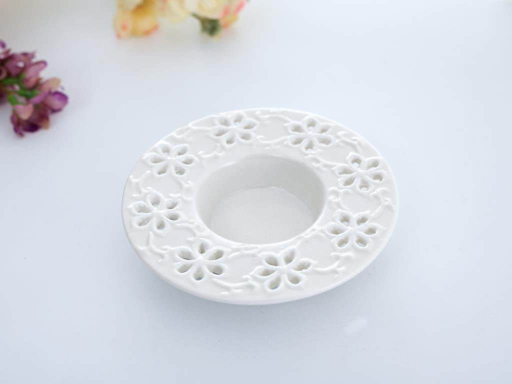 Andrea ЧИНИЯ Stoneware Cream.