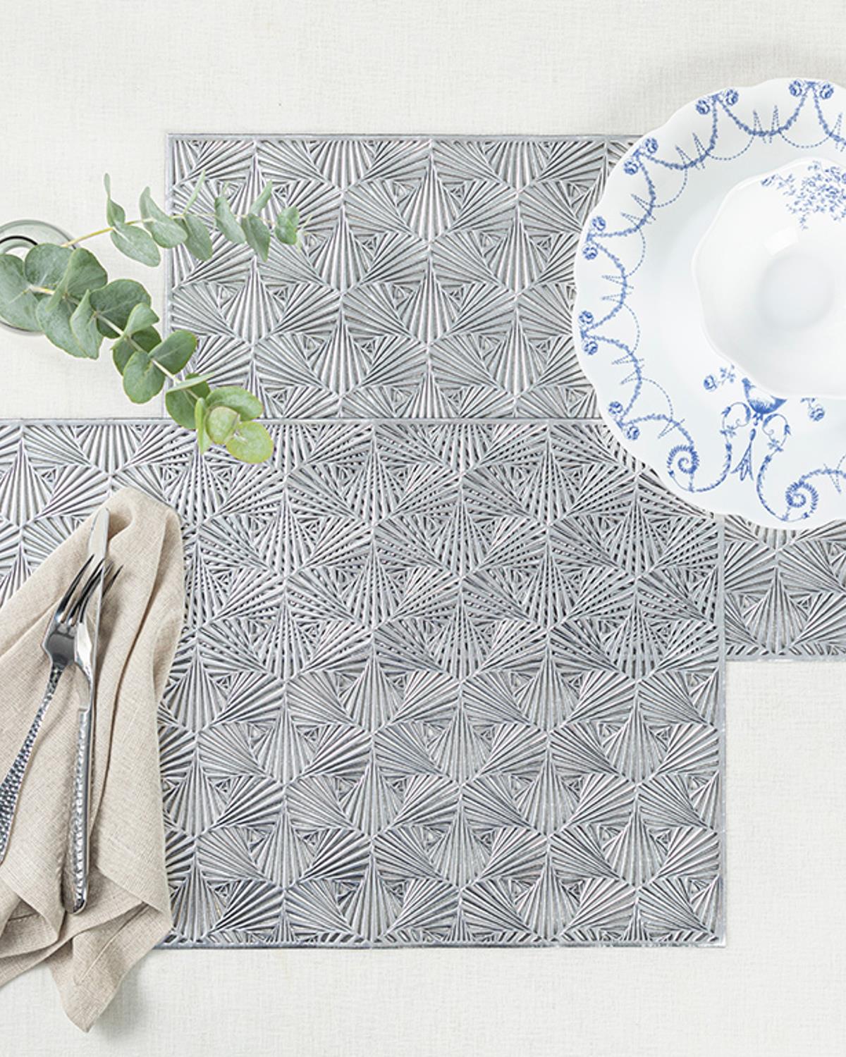 Artıcles Подложки За Хранене 2 бр. Pvc 30x45 см Сребърен.