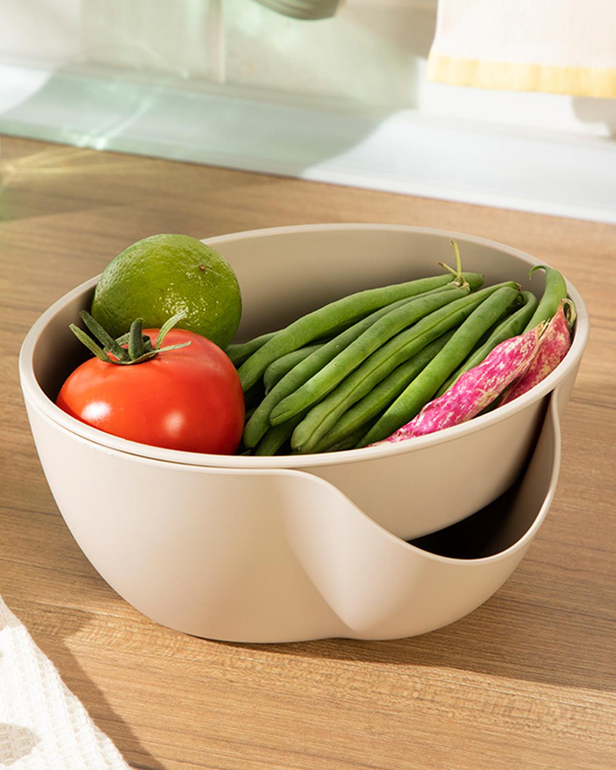 Basıc Гевгир 2 части Пластмаса 20 см Бежов