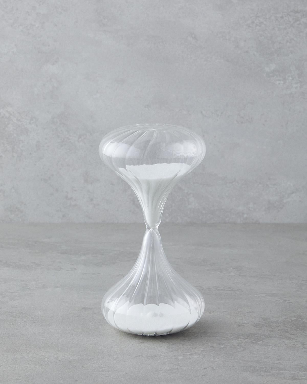 Chris Пясъчен Часовник 20 см Бял