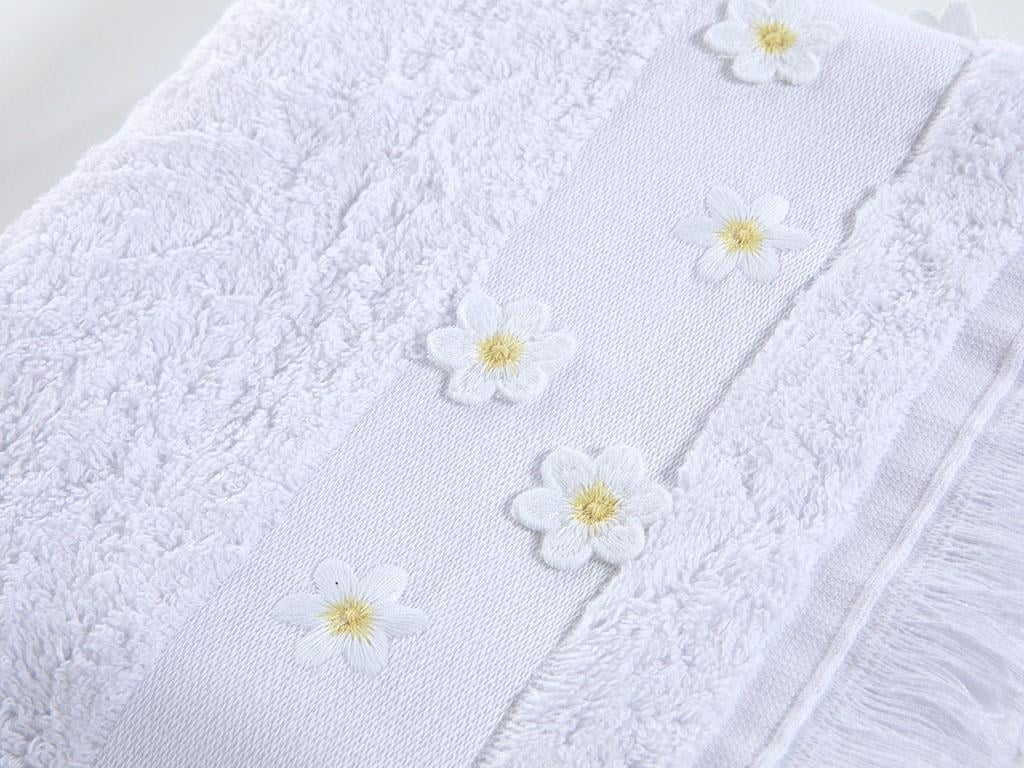 Daisy Garden ХАВЛИЯ ЗА ЛИЦЕ С ресни Бродирани 50x80 cm White