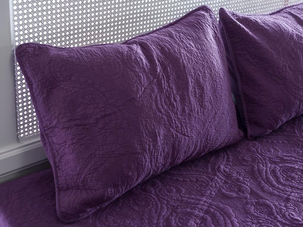 Fiora ПОКРИВКА ЗА ЛЕГЛО К Двоен Country 240x260 cm Purple.