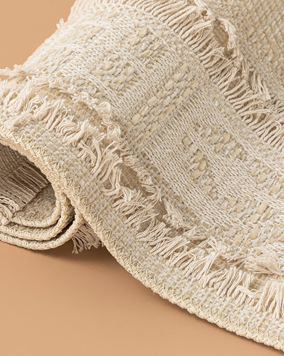 Greta Fringed Rug 80x150 cm Cream