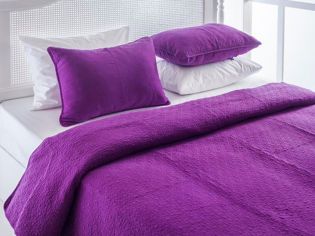 Lark ПОКРИВКА ЗА ЛЕГЛО К Двоен Country 240x260 cm Purple.