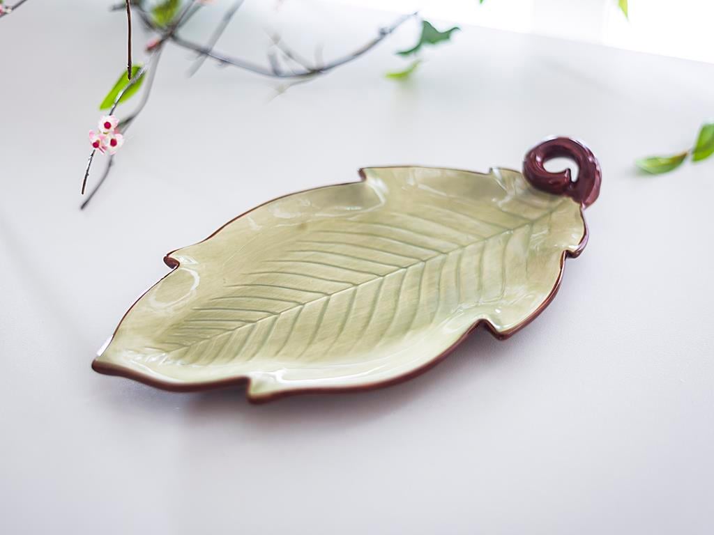 Leaf ДРЪНКУЛКА Декоративно Green