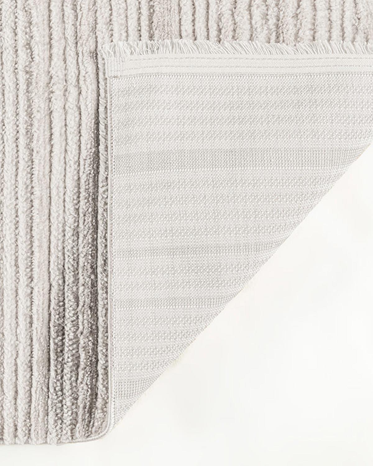 Lina Plushy Carpet 116x180cm Cream