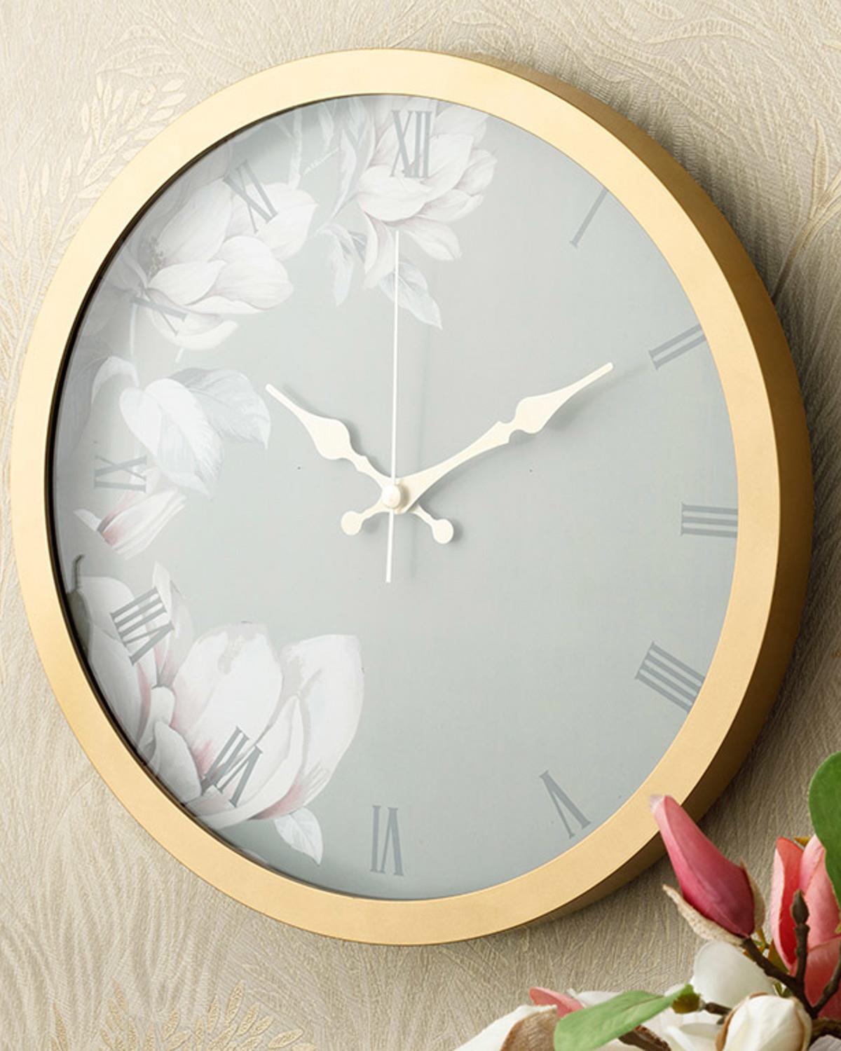 Magnolia Стенен Часовник Пластмаса 30 см Златен