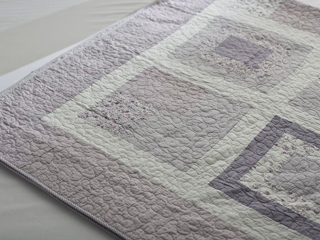 Mika ПОКРИВКА ЗА ЛЕГЛО К Двоен Печворк 240x260 cm Lilac.