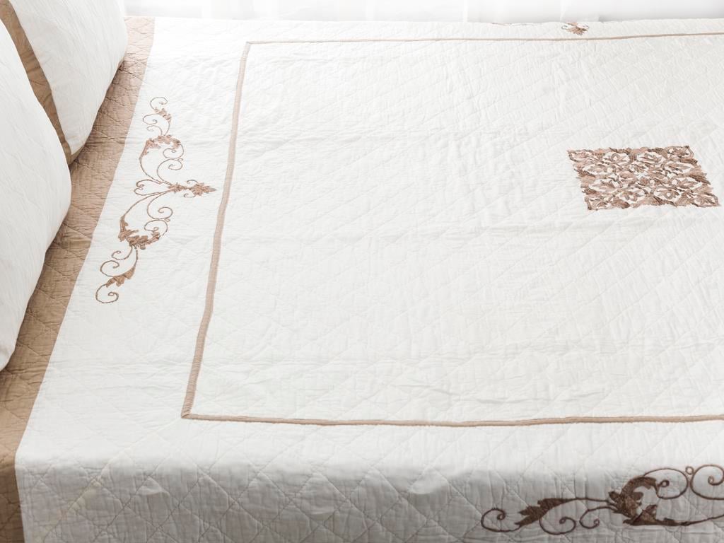 Olinda ПОКРИВКА ЗА ЛЕГЛО К Двоен Бродирани 240x260 cm Beige