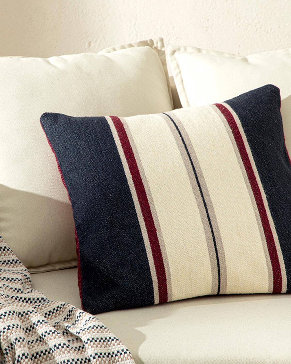 Raina Декоративна Калъфка За Възглавница Тъкан, Тъмно Синьо, 45 X 45 Cm