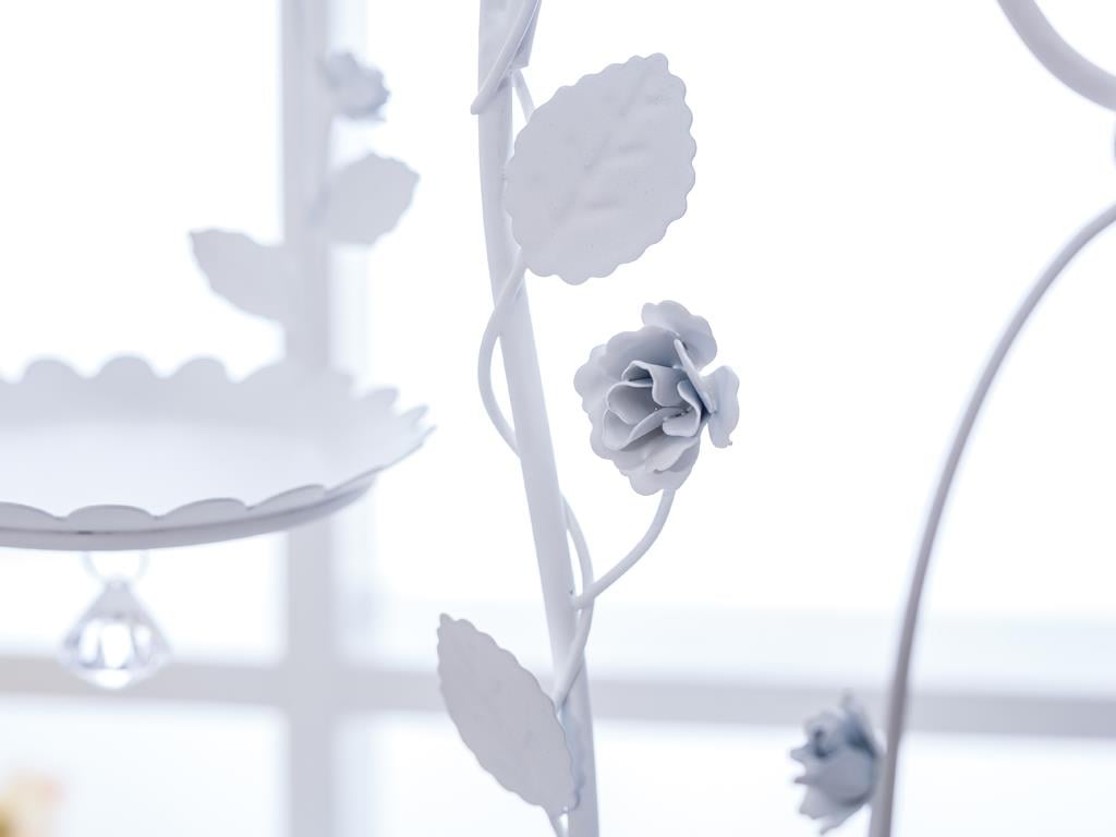 Rose СЕРВИЗ НА ЕТАЖИ Ковано желязо White