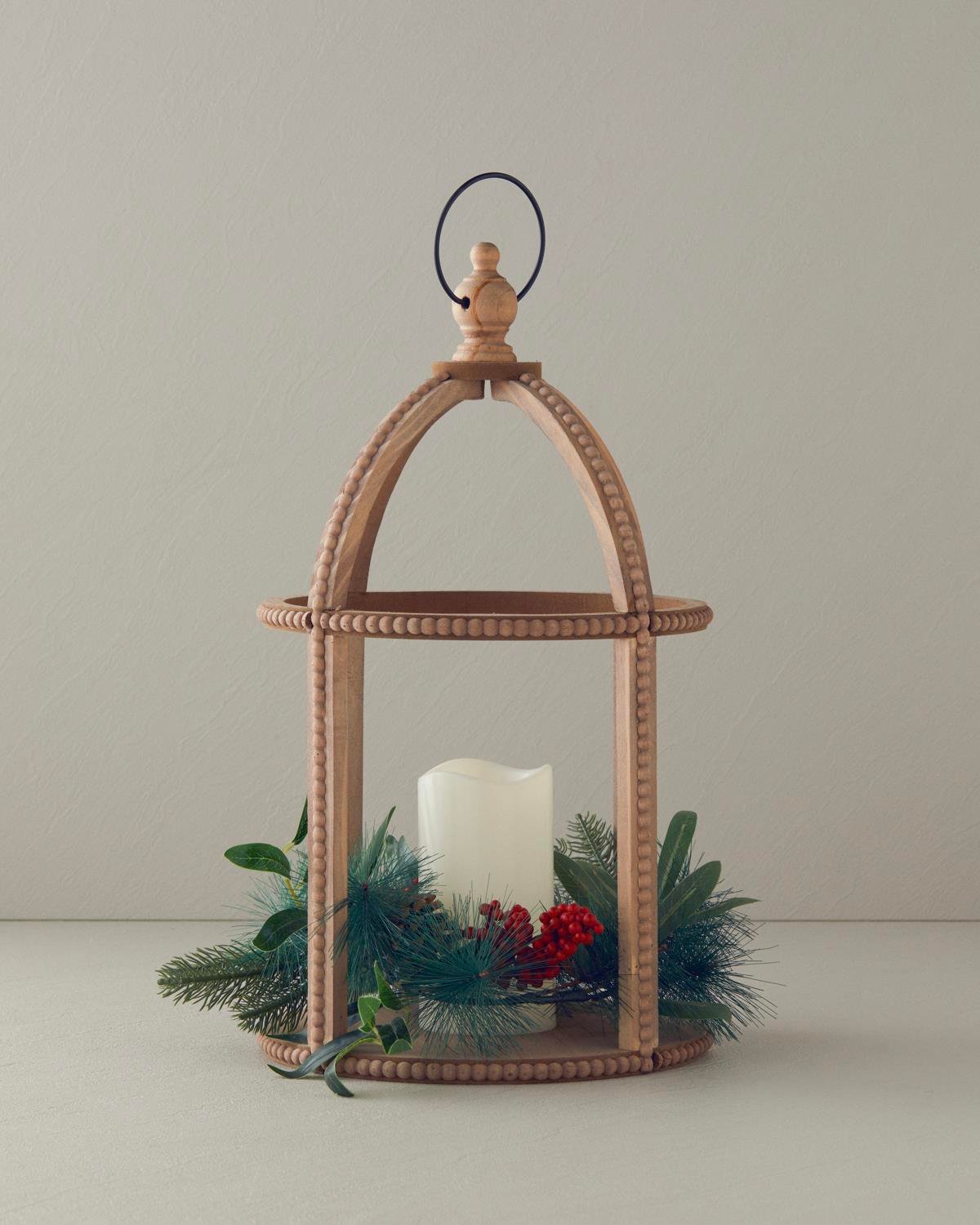 Rustic Wooden With Led Lantern Natural.