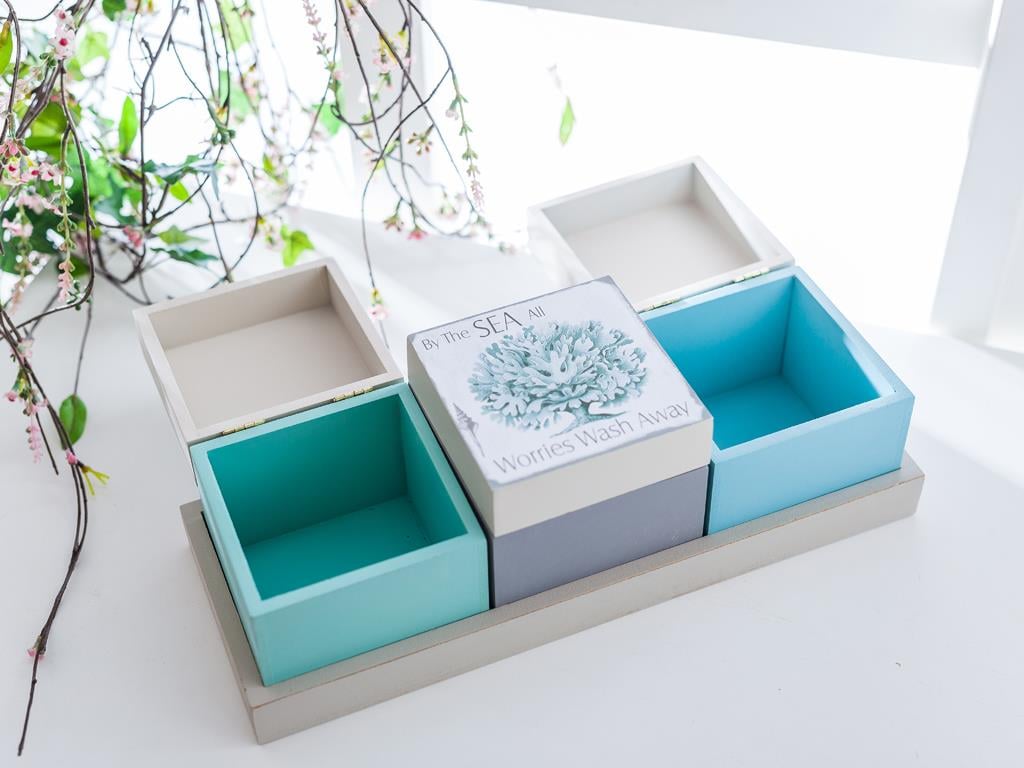 Sea Shell КУТИЯ ЗА СЪХРАНЕНИЕ Дървен . White