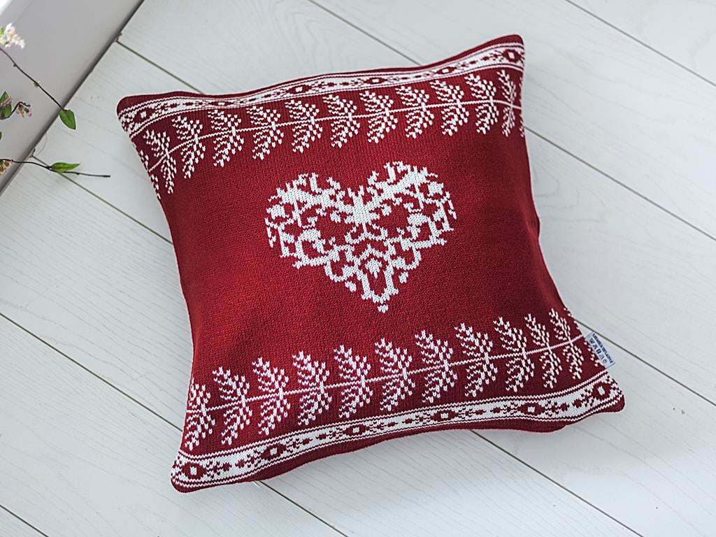 Snow Heart ВЪЗГЛАВНИЦА Трикотаж 43x43 cm Claret Red