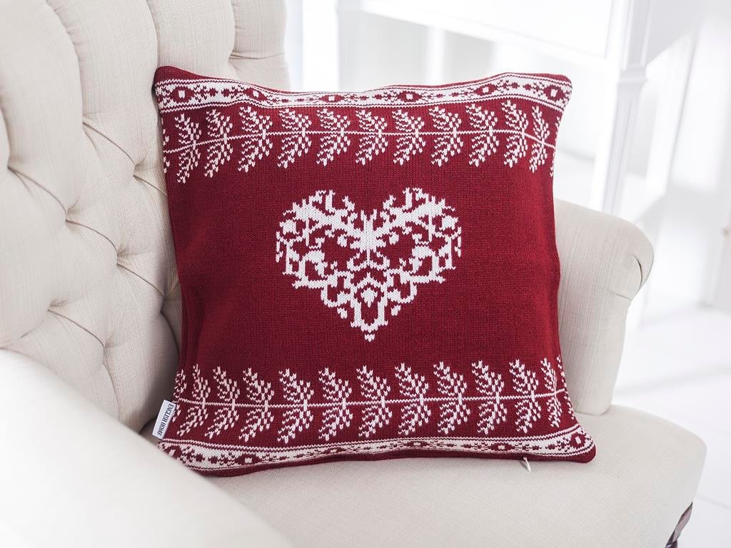 Snow Heart ВЪЗГЛАВНИЦА Трикотаж 43x43 cm Claret Red