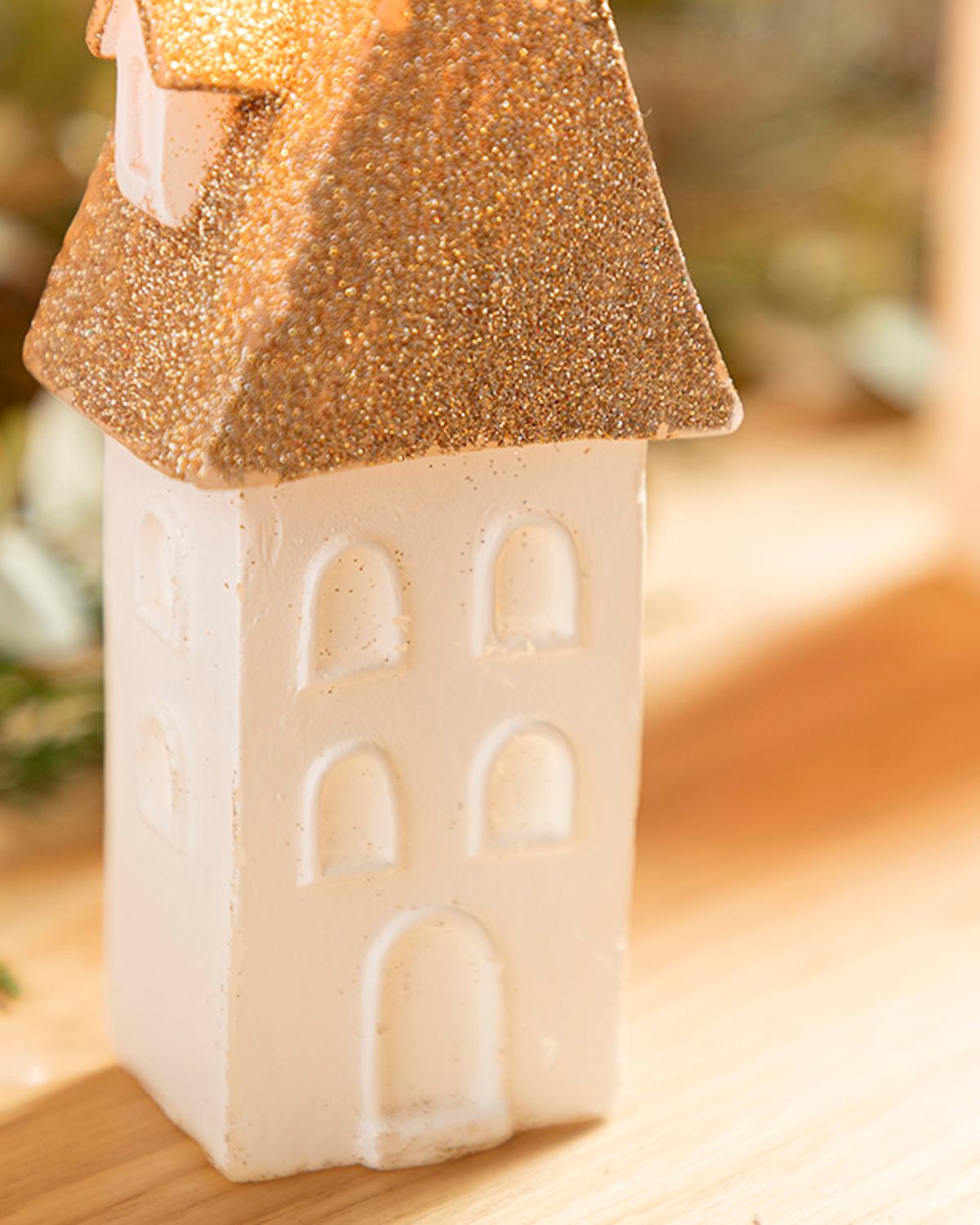 Sweet Home Свещ 5.8x4.5x13.6 см Златен