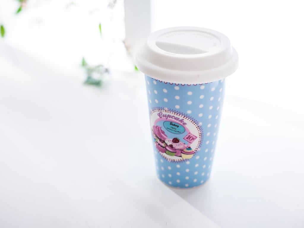 Sweeth Delight TRAVEL MUG Bone China . Blue.