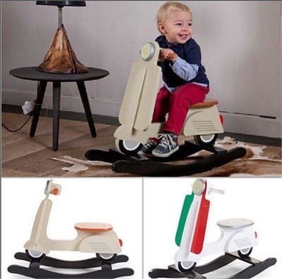 Sallanan Vespa Motor Krem