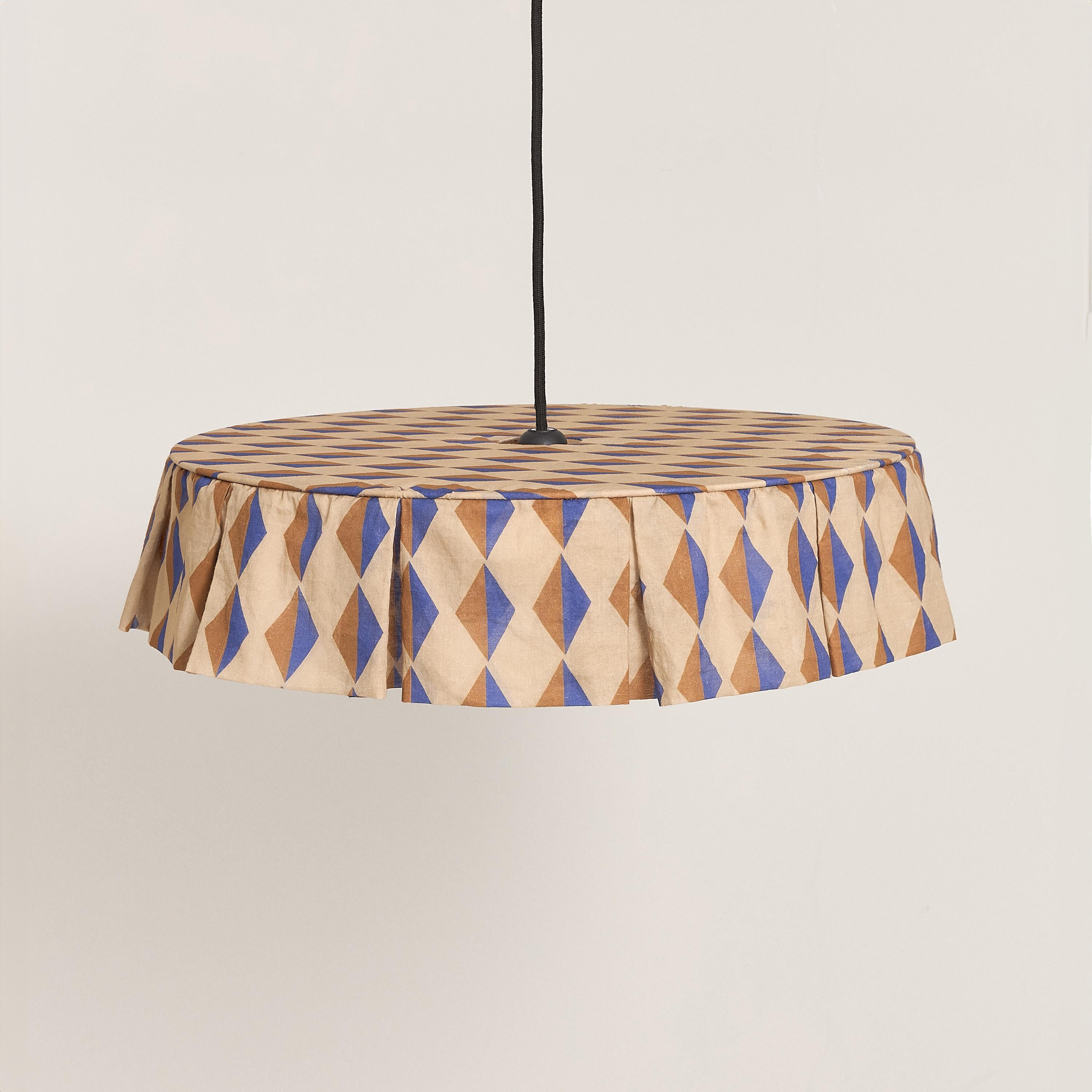 Vibes Aydınlatma Şapkası, 50cm çap, Brown Blue Harlequin Kategorisiz NOBODINOZ
