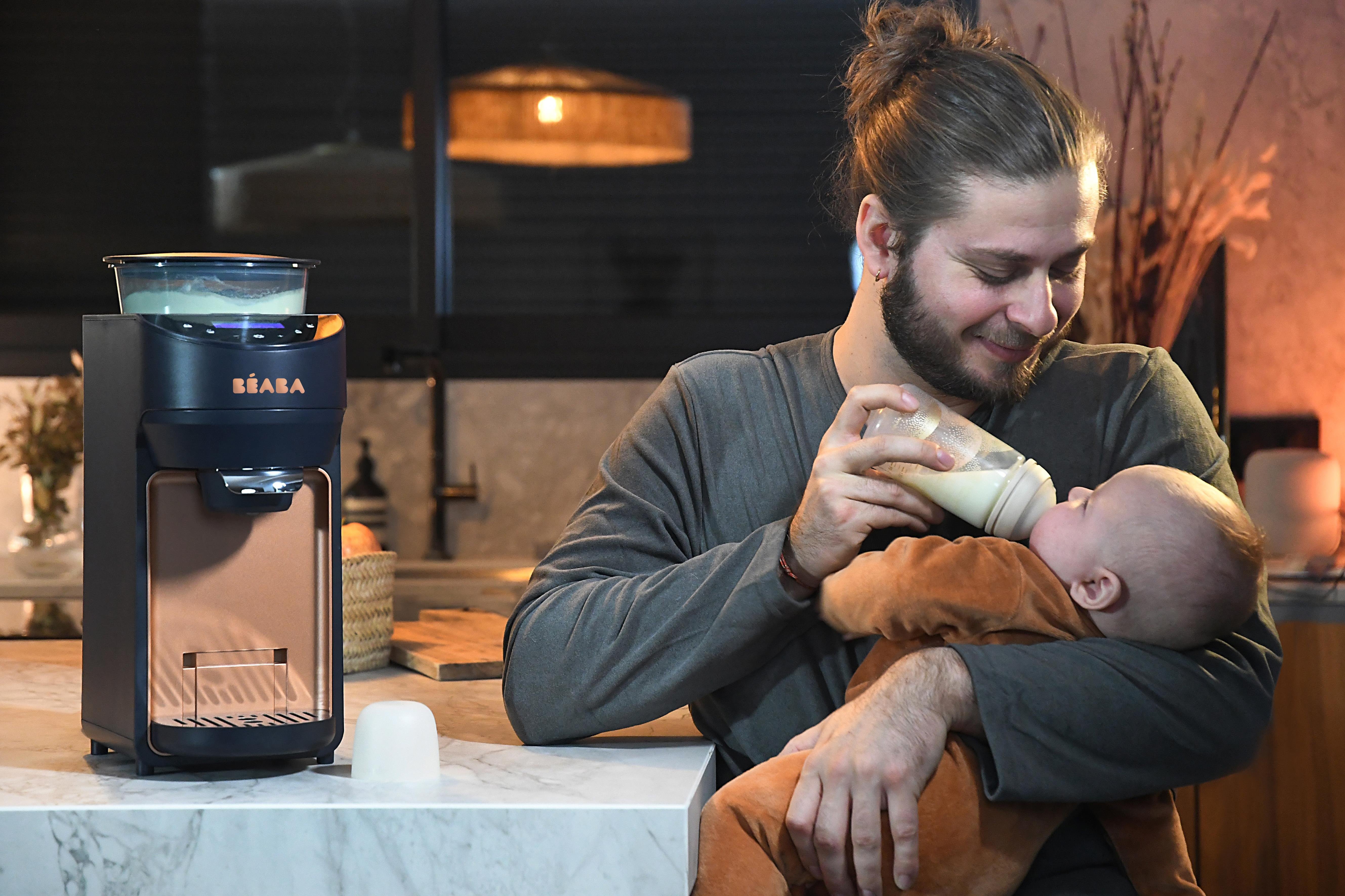 Milkeo Plus Otomatik Mama Hazırlayıcı, Night Blue Buharlı Pişirici Beaba