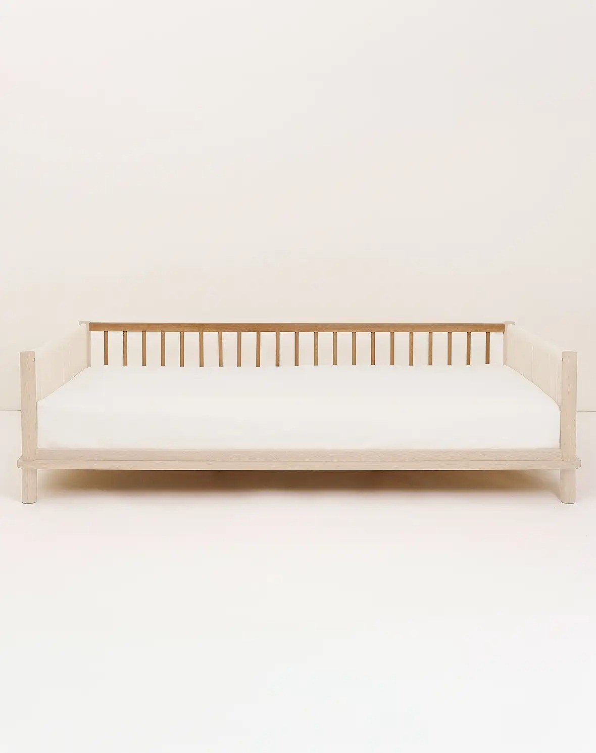 Nobodinoz Latitude Tek Kişilik Karyola Arka Koruma Beşik & Yataklar Nobodinoz