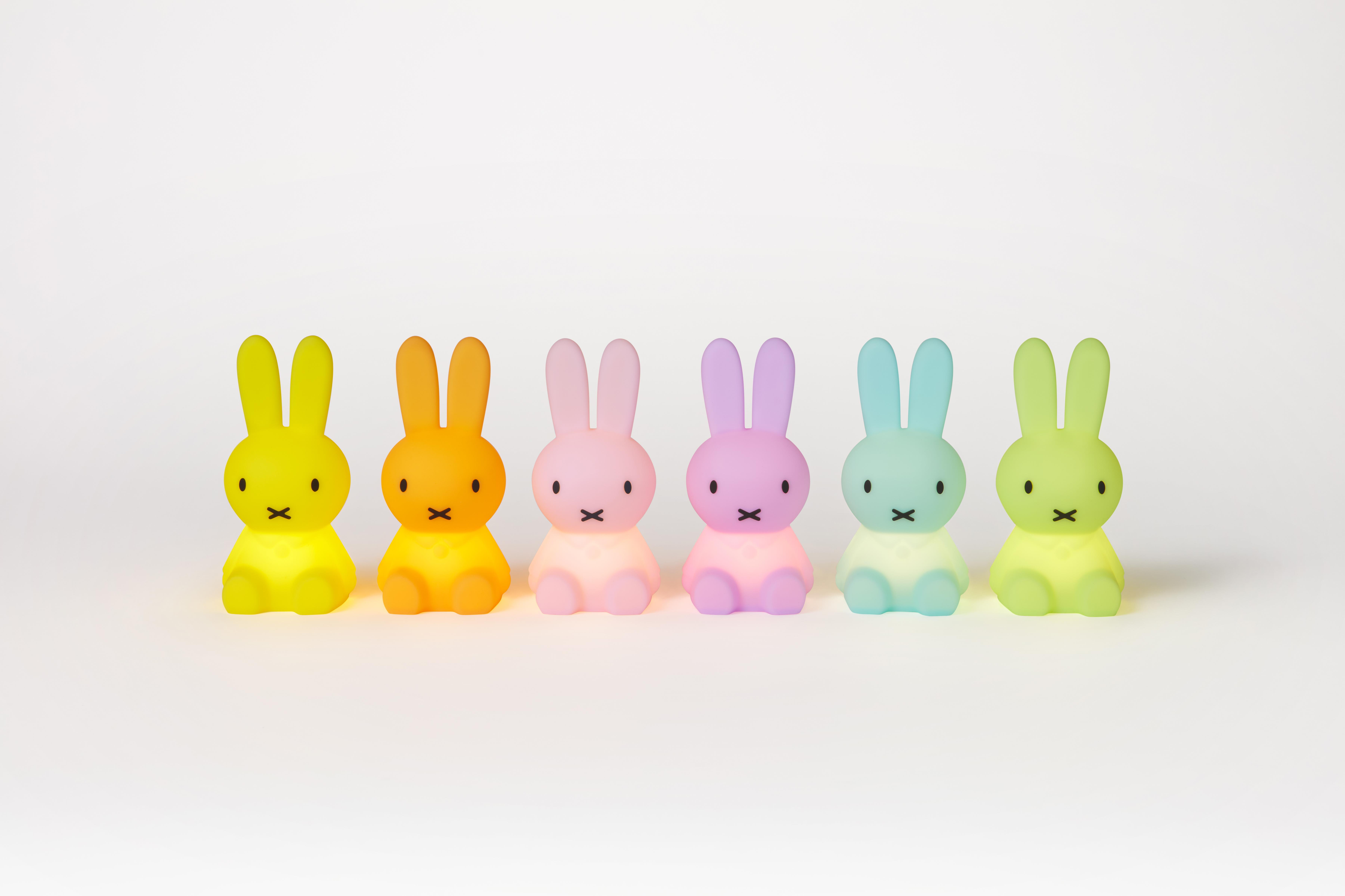 Miffy Blind Box Sürpriz Renkli Mini Lamba Kategorisiz MR MARIA