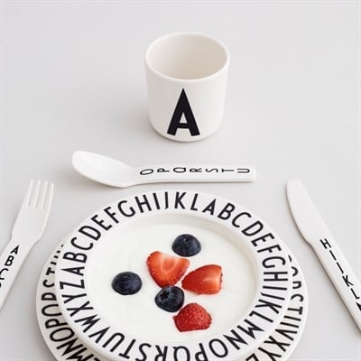 Design Letters Melamin Bardak, T Harfi Beslenme