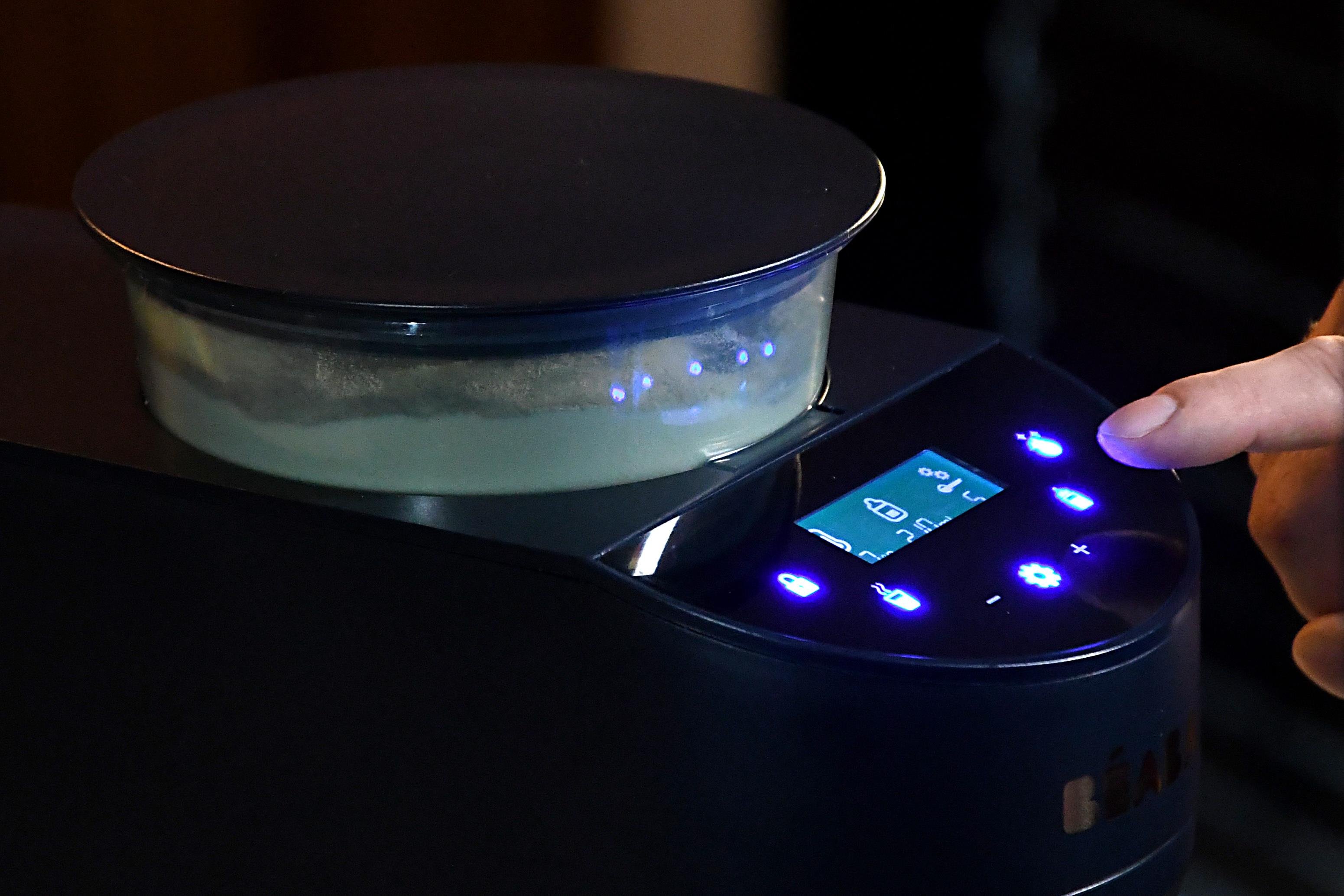 Milkeo Plus Otomatik Mama Hazırlayıcı, Night Blue Buharlı Pişirici Beaba