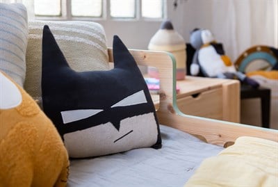 Lorena Canals Örme Yastık, BatBoy Yastıklar