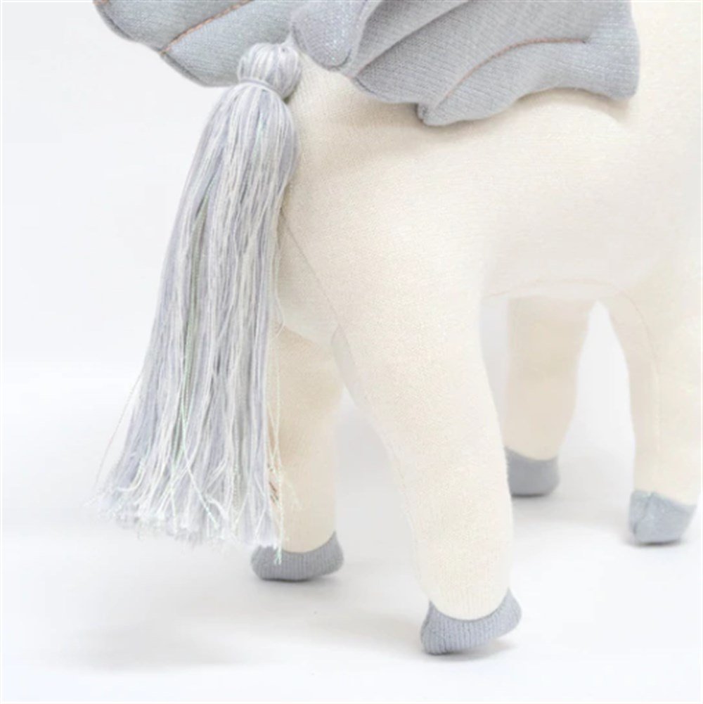 Meri Meri - Chloe Pegasus - Chloe Pegasus
